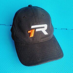 TaylorMade Hat Mens‎ Adjustable Black Strapback Cap Golf R1 Driver Embroidered